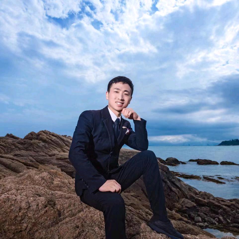 华东师大学期房.高哥