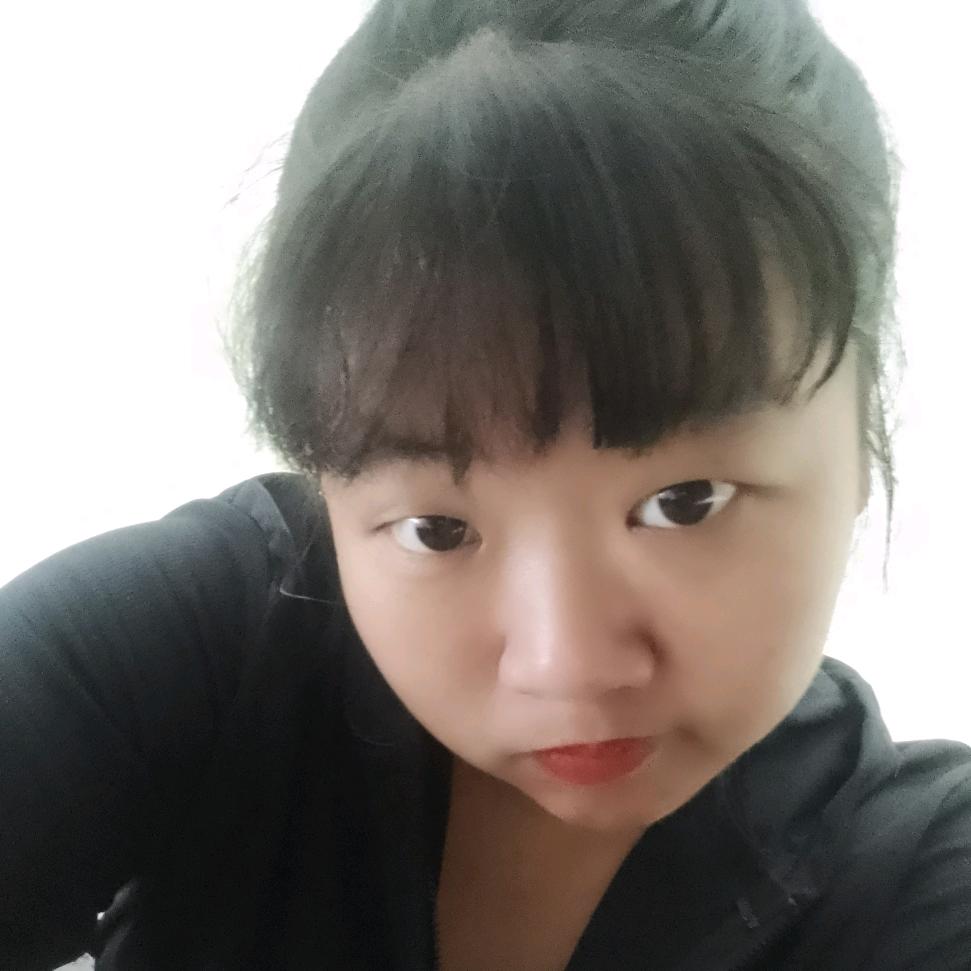 小霞