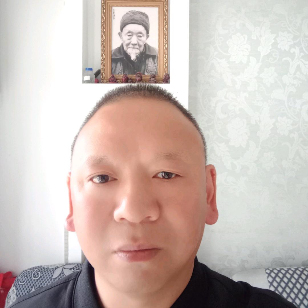冯登亮(民间法师)不懈研究复活传统民俗文