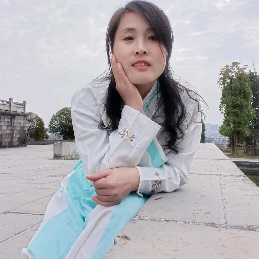 廖家芳芳