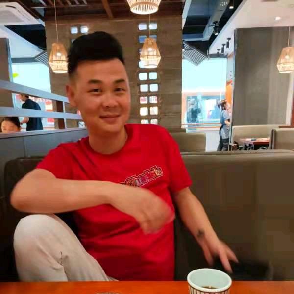 李建国