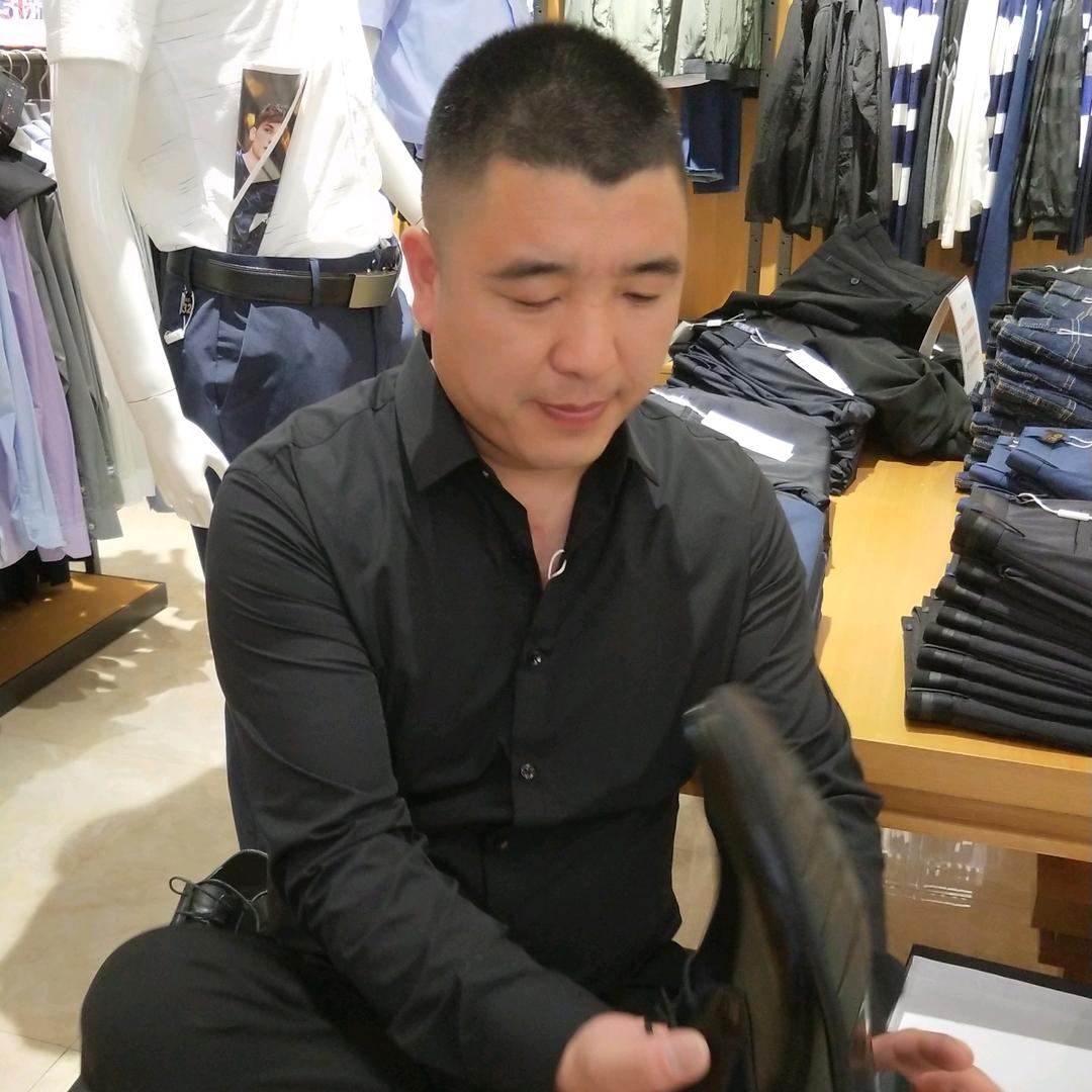 李令建