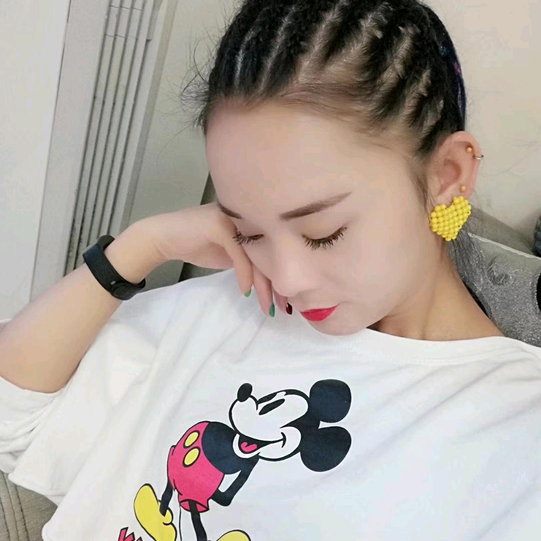 左伊