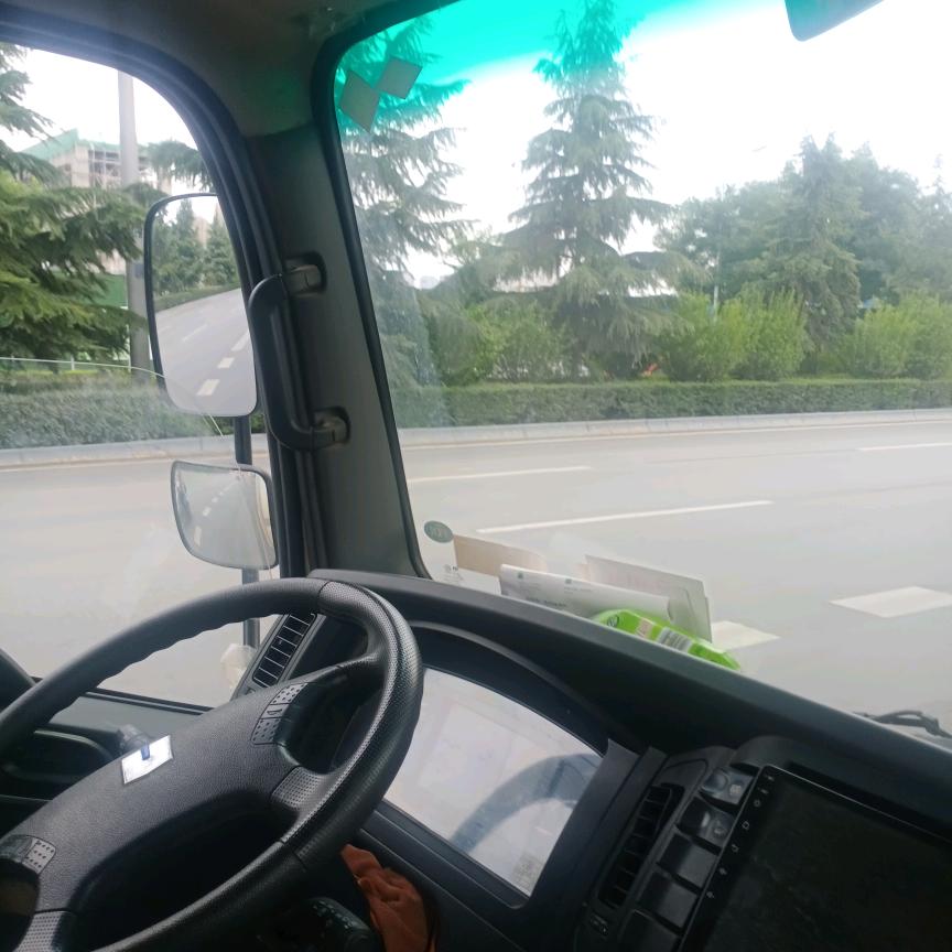 鲍先生