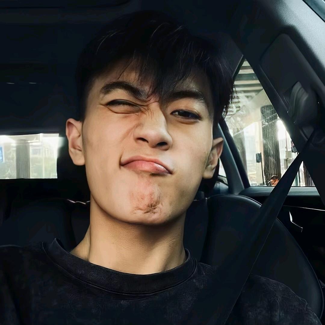 王   哪跑
