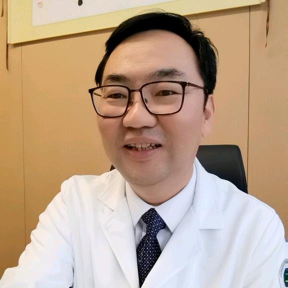 脑肿瘤医生姚冰