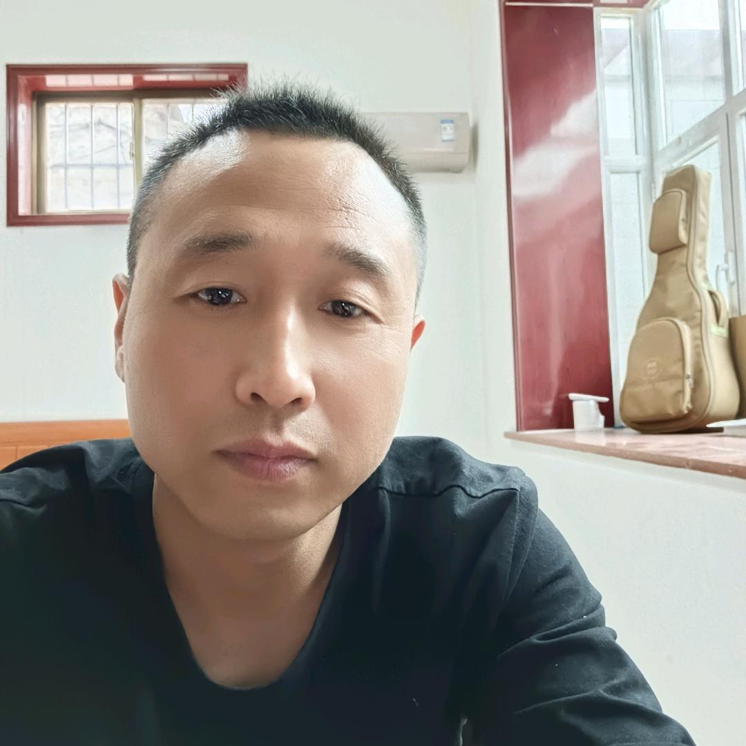 临漳实木楼梯