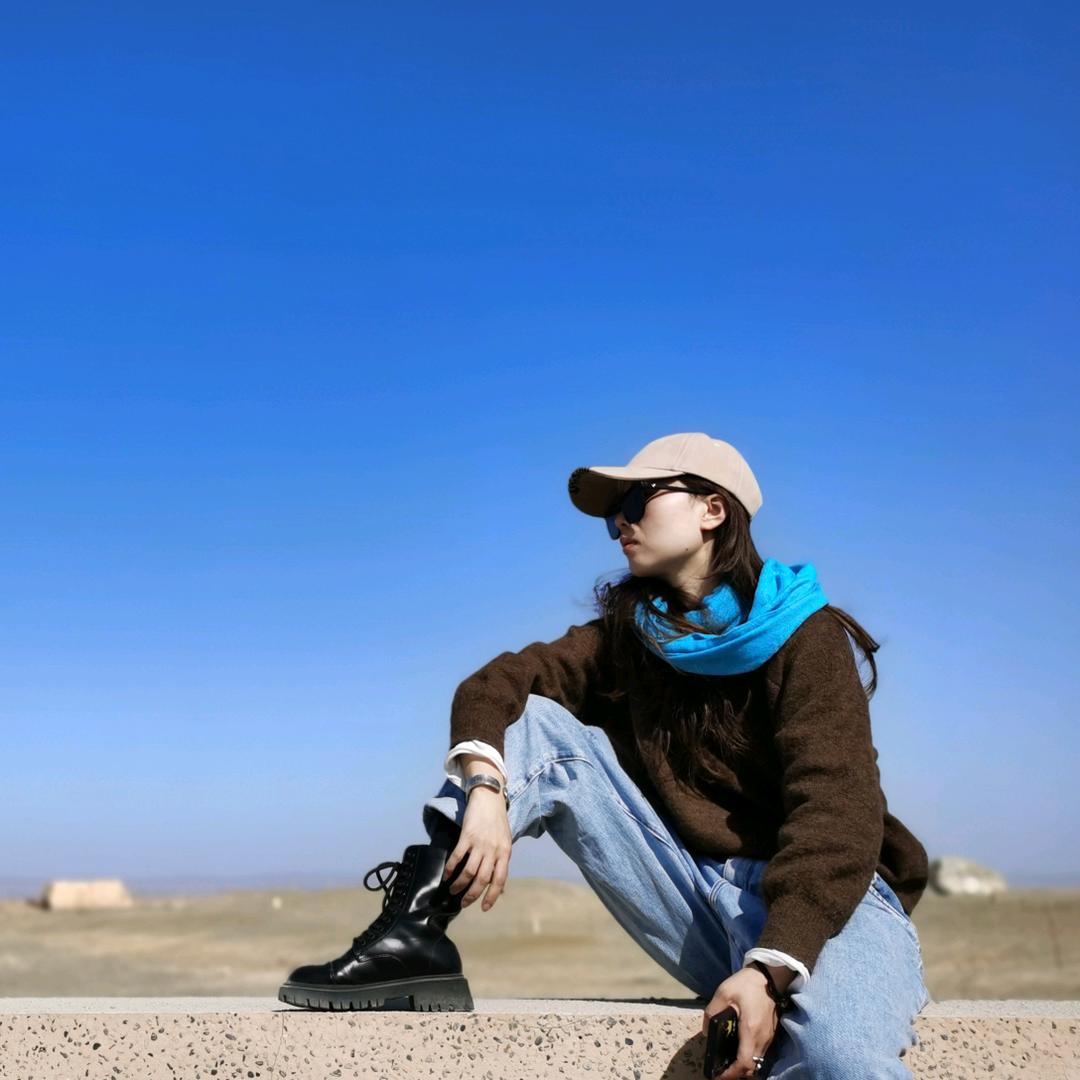 自由自在的小佩