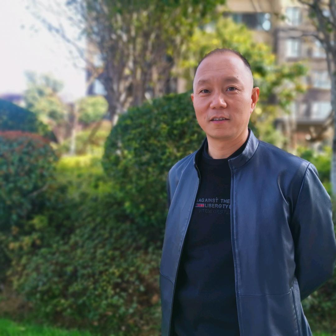 周鑫军