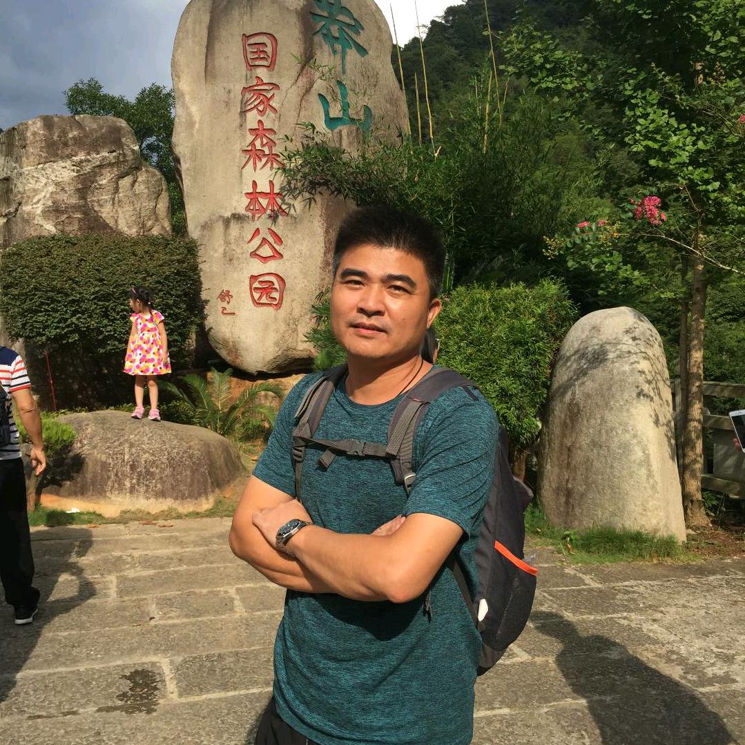 叶飘飞扬