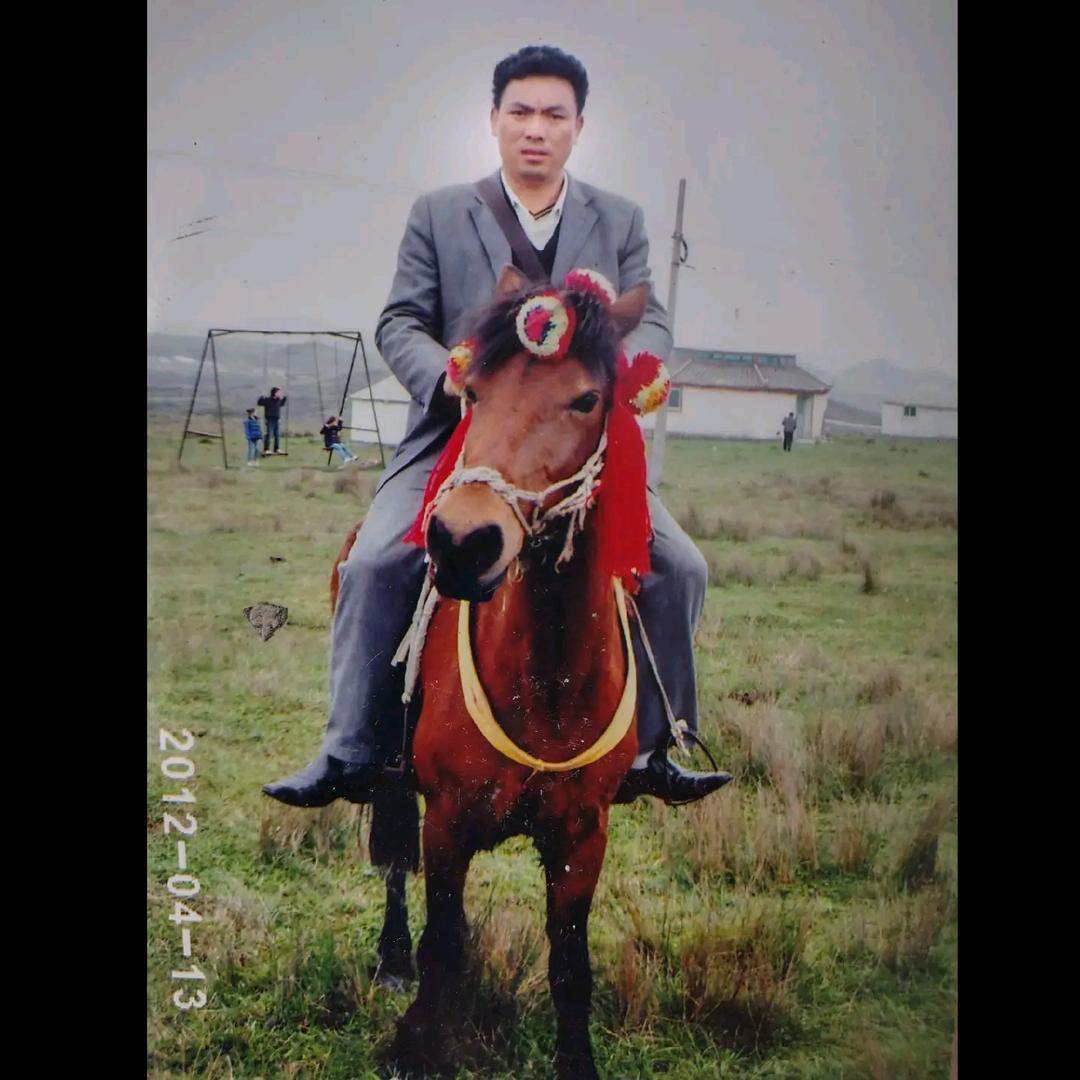爱歌爱舞的斌哥