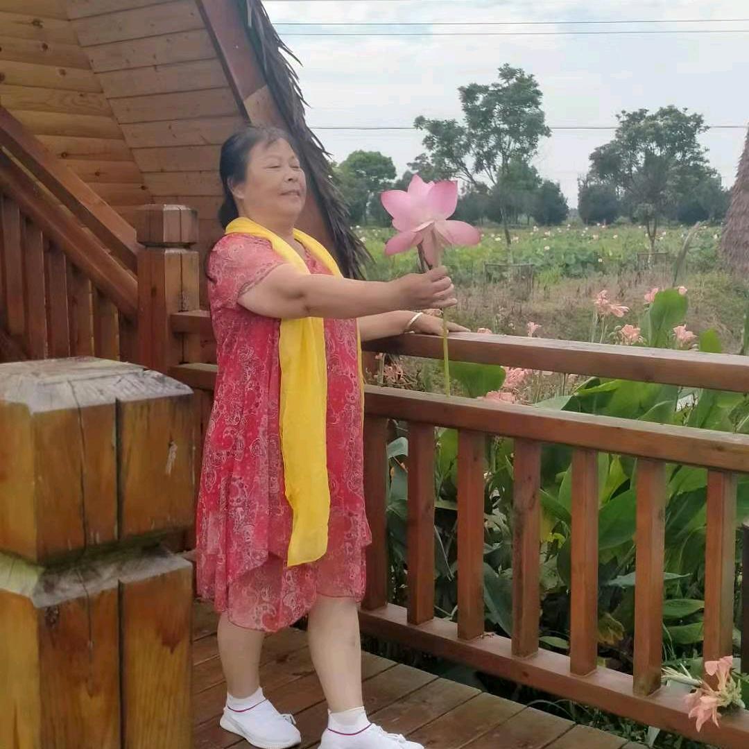 胡小萍