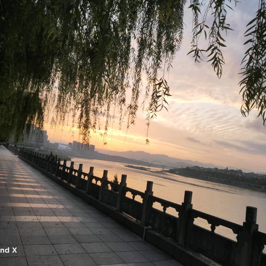 亚力5G精品店(亚力通讯)