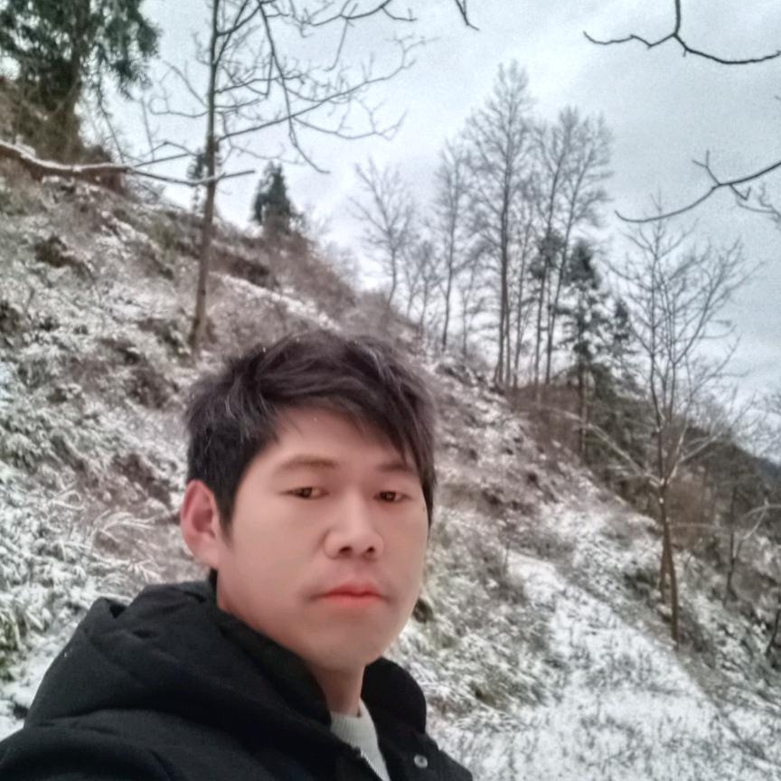 云南山村小强