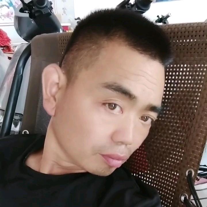 古寨小李车行  收售低速电四轮