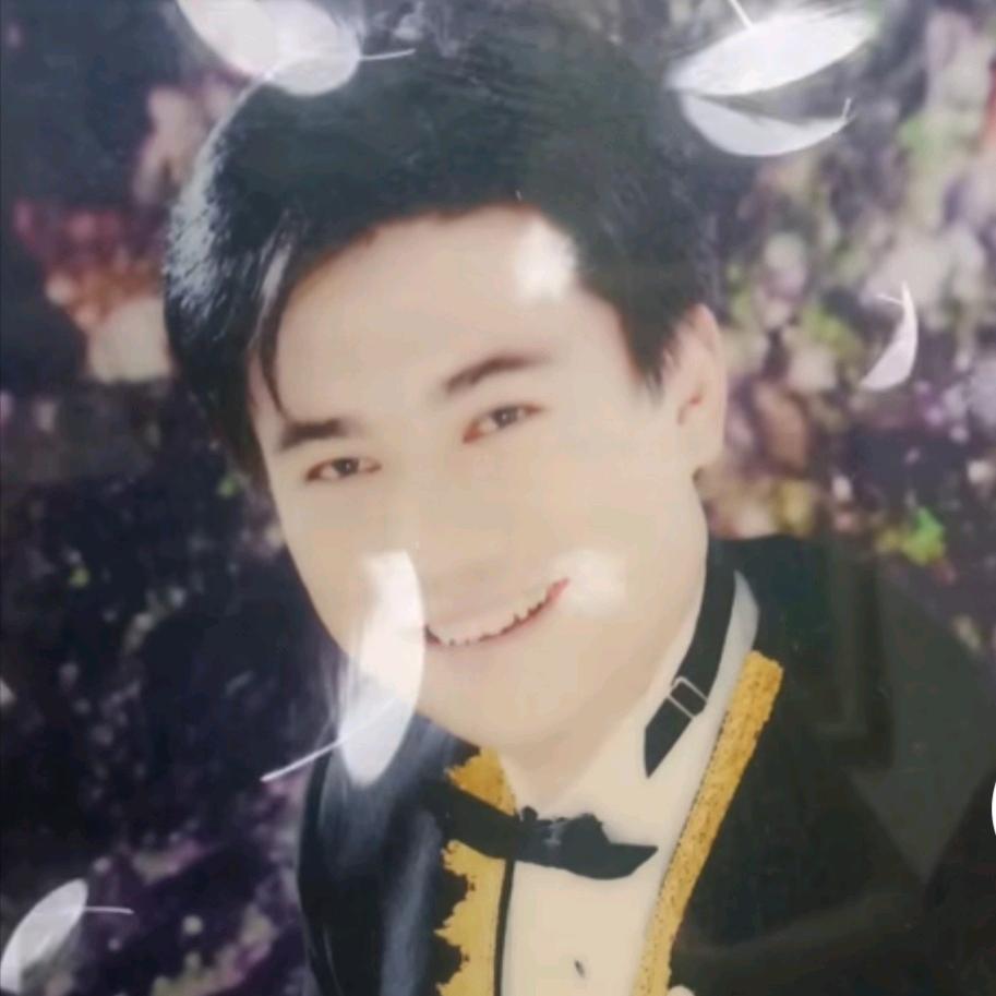 82年的拉菲大叔@^^@