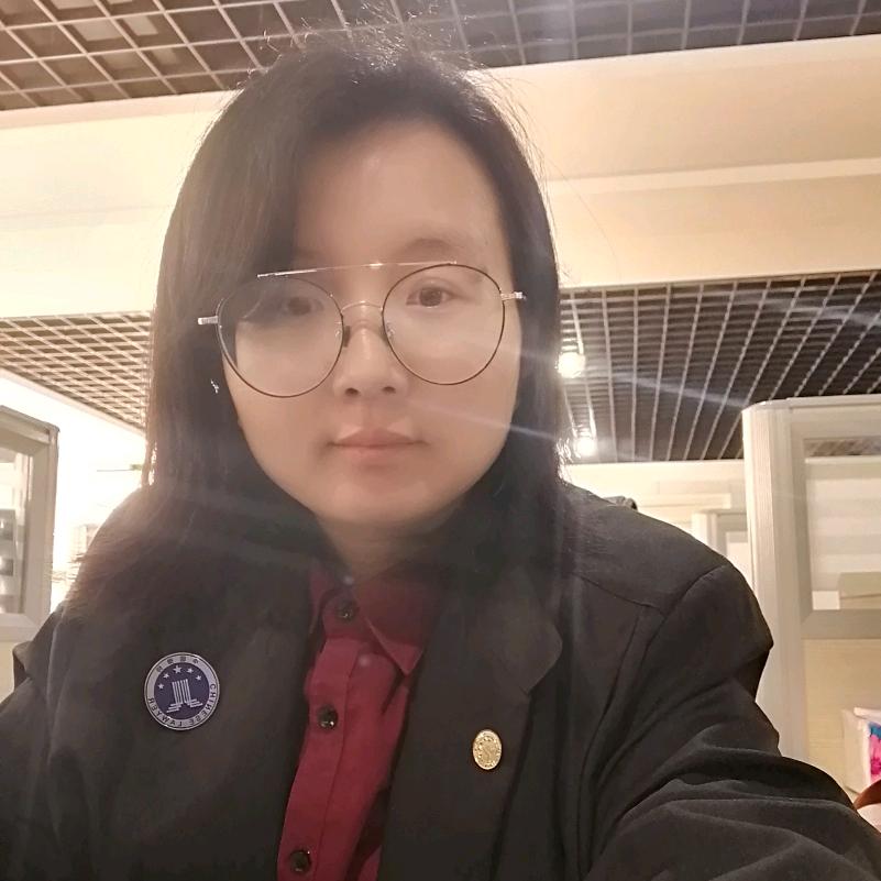 律师潘娟