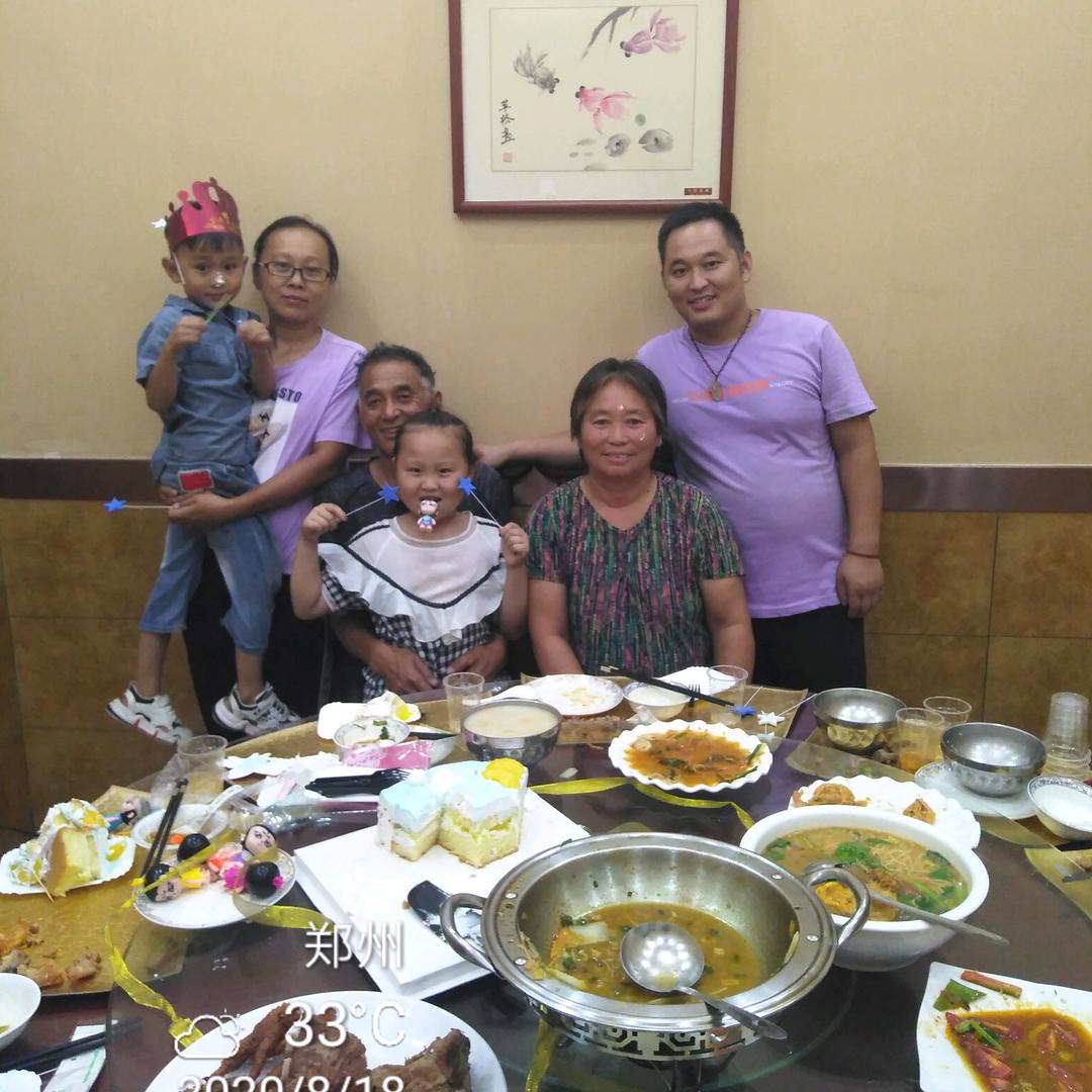 观音寺一中门口台铃电动车