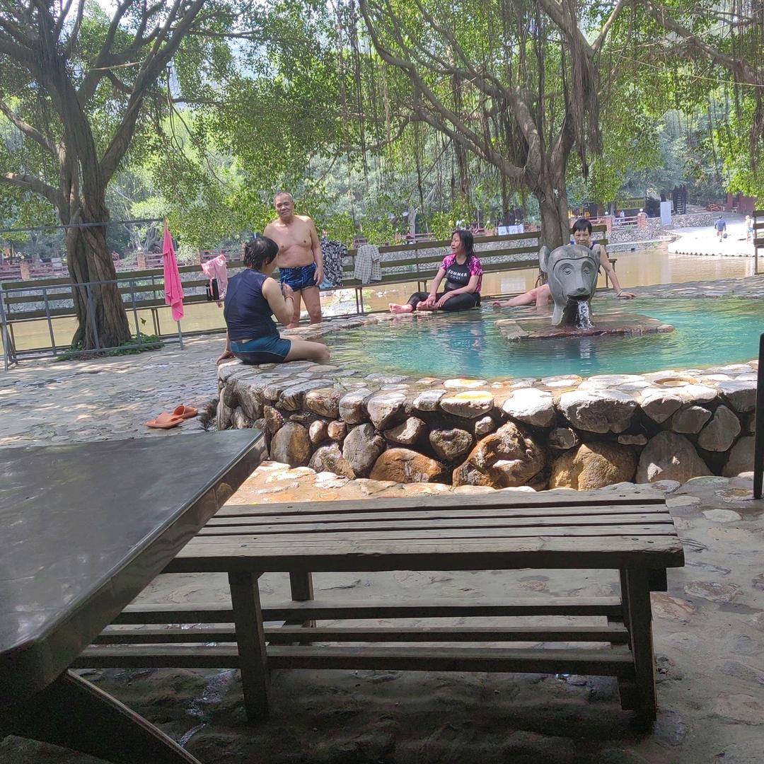 青山绿水3394489341