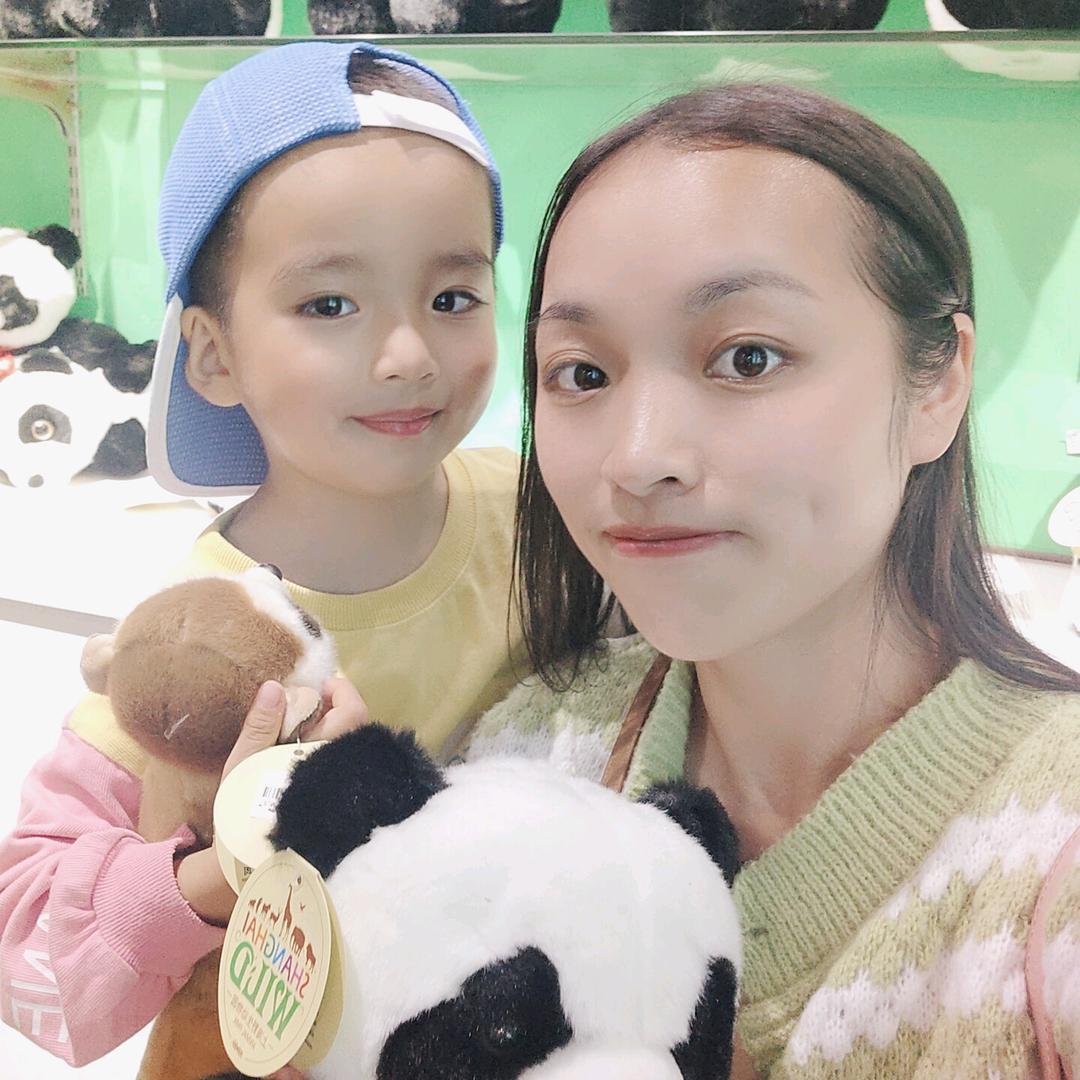 轩宝妈妈💖
