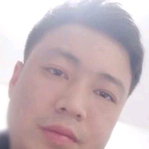 飞舞的小拇指
