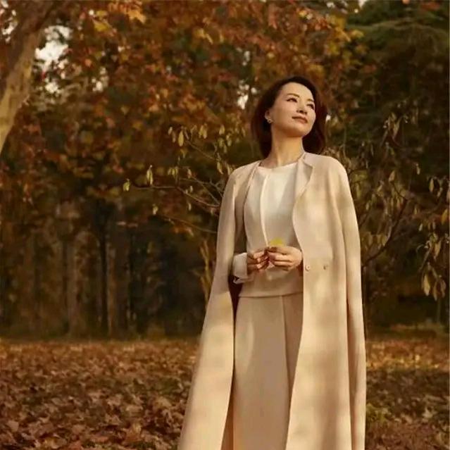 卿爱上抖音啦😄