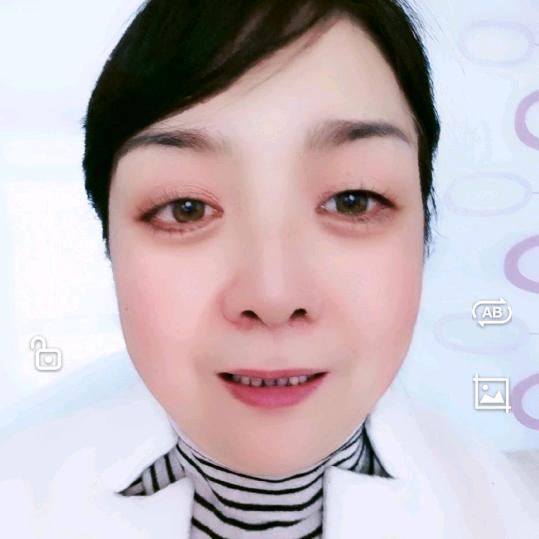 小叶子：