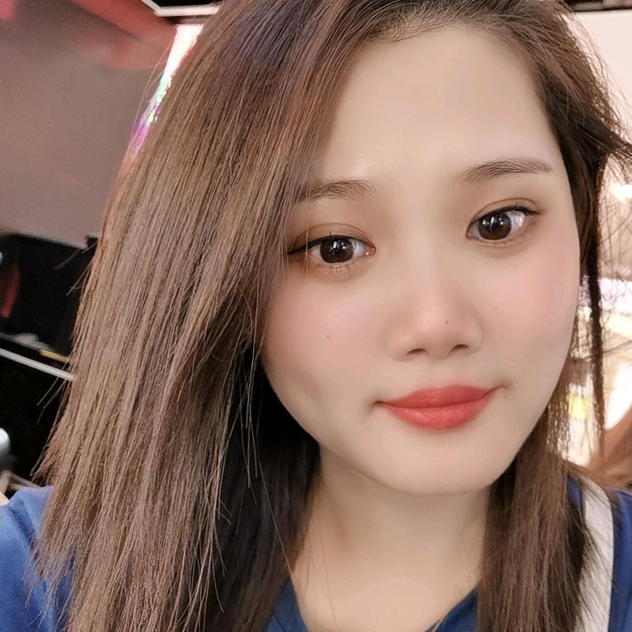 小艾同学～在呢🌻