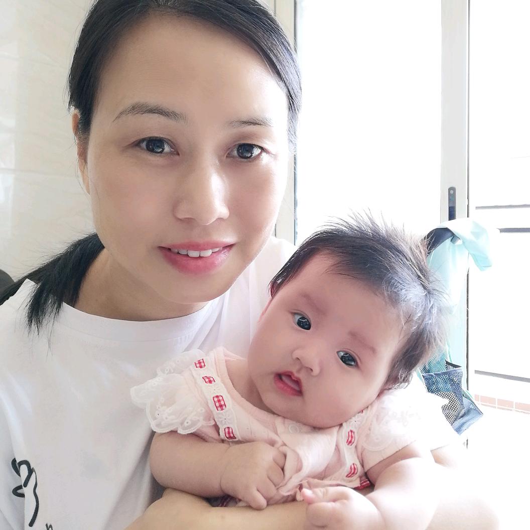 潮汕月嫂梅子