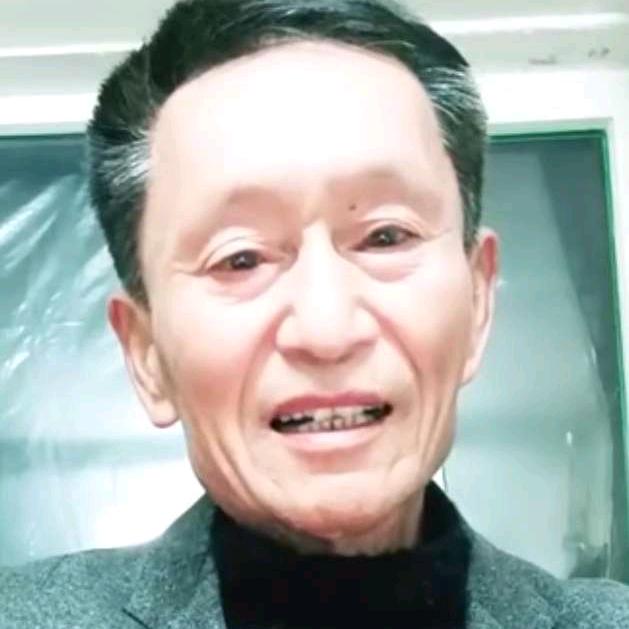 夕阳红，