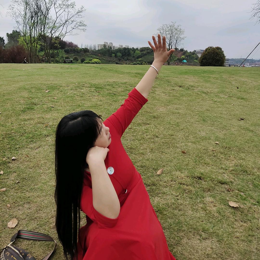 西晃山帐篷姐
