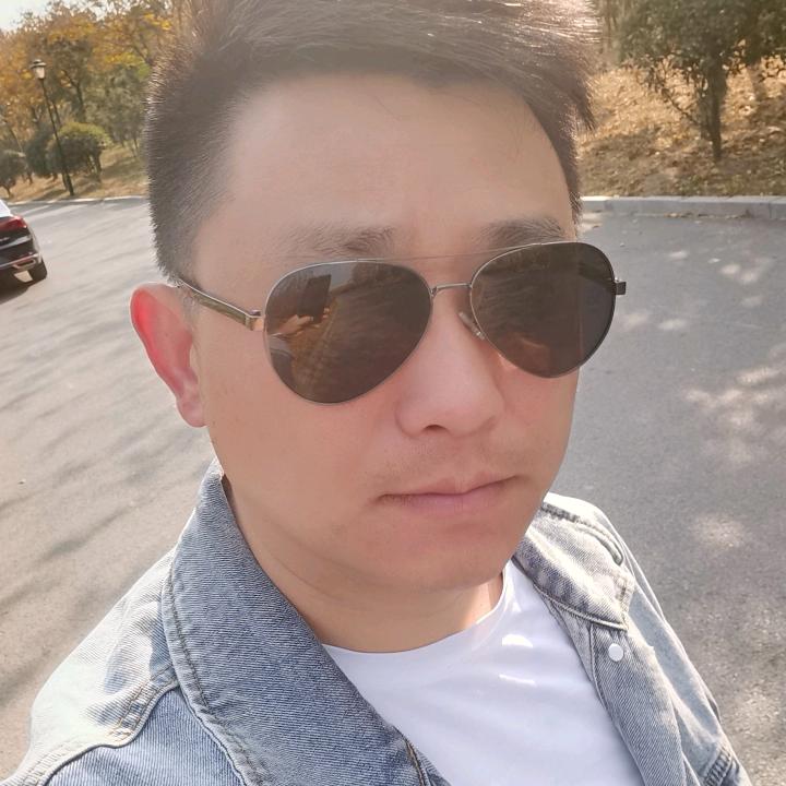 王先生