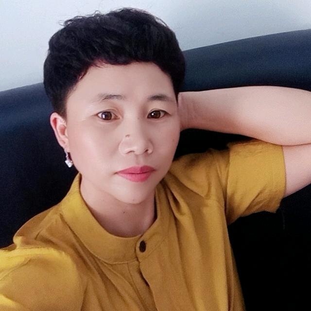 李艳