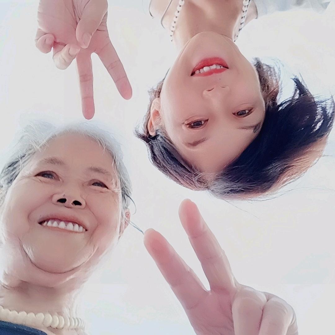 89岁的粟奶奶