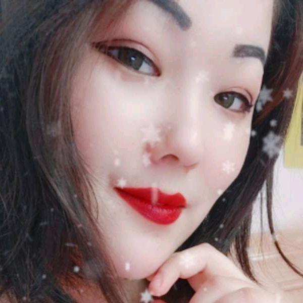 乐在毡房    演员   艺拉