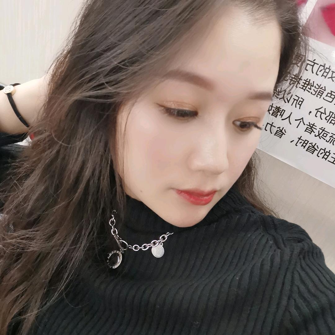 灌云县爱手爱脚美甲美睫店