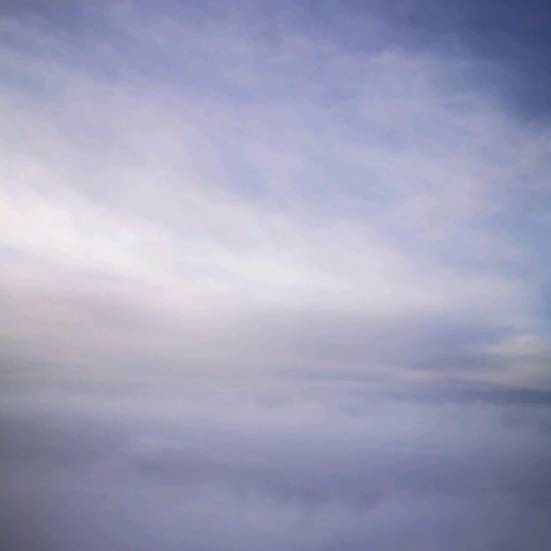 💗  低下头吻你😜