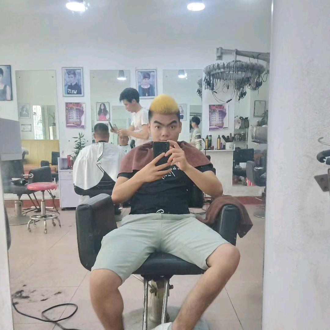 ☞川竹绣花厂小李