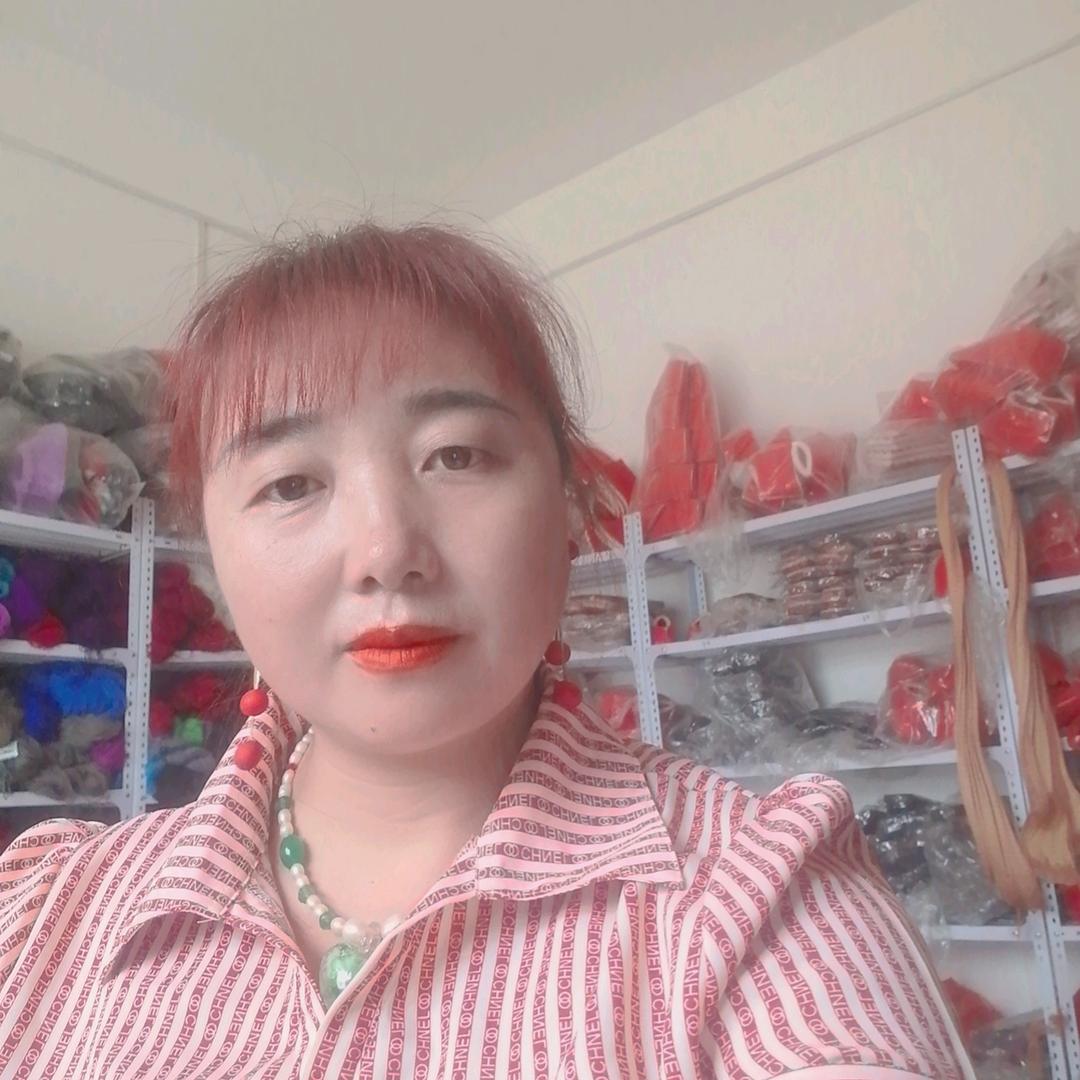 燕子，桃桃