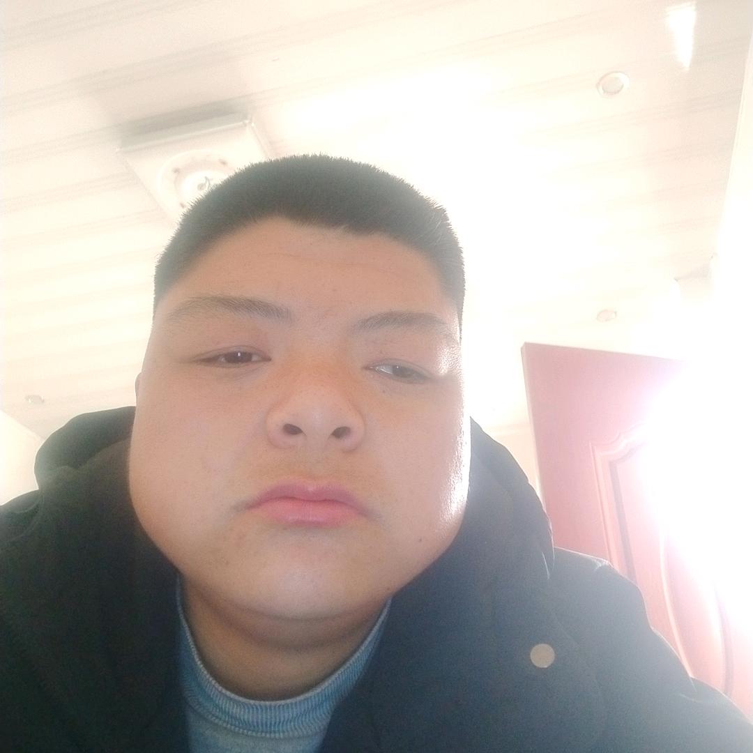 凡小峰