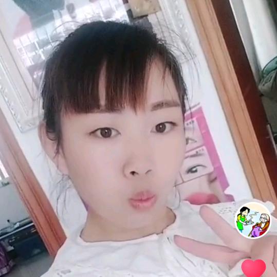 李月玲