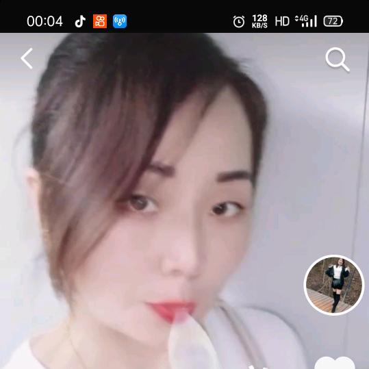 @丽