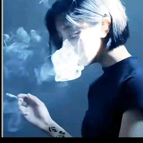 🌹是梦终💤会醒💞