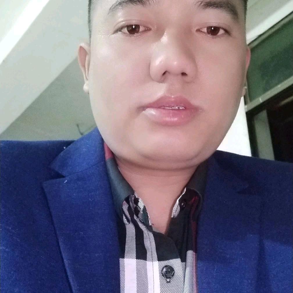回忆总是心痛💘
