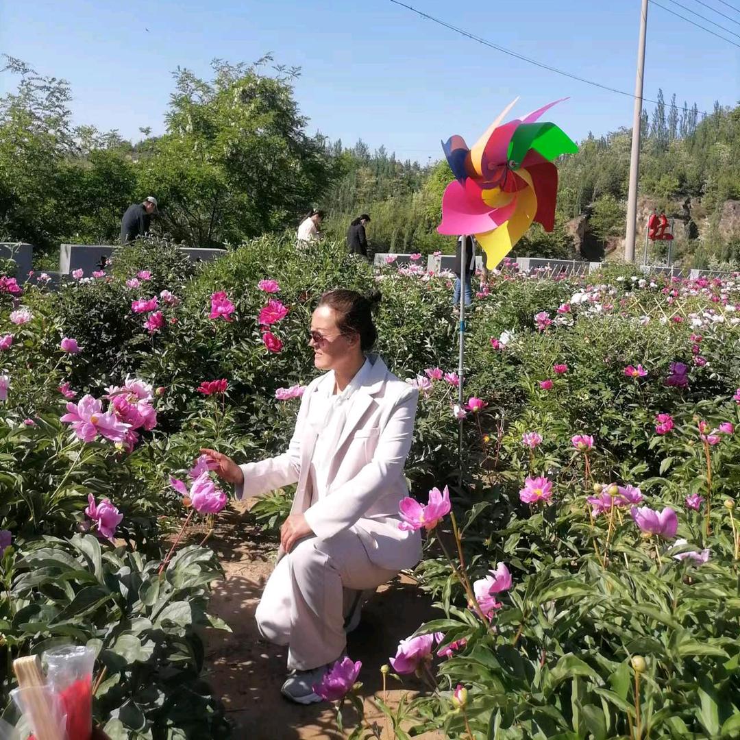 阿芳