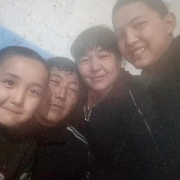 努尔古丽