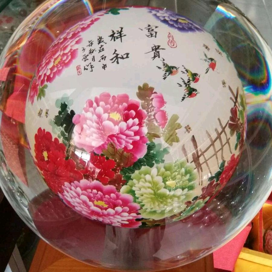 鸿运内画工艺品