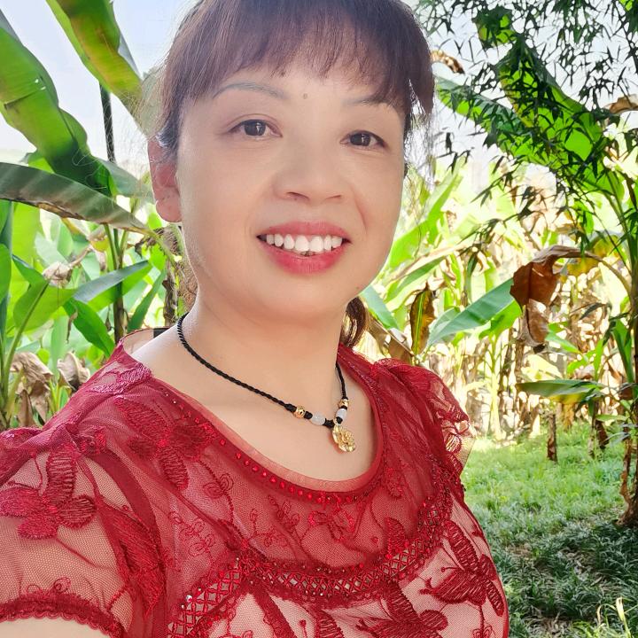 小菊爱跳舞