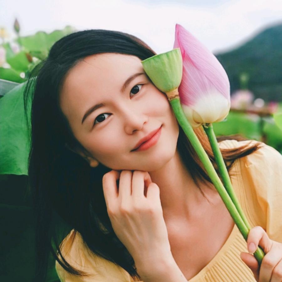 中越双语主播倩柔
