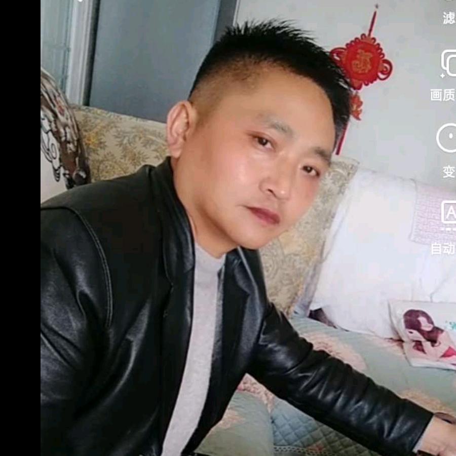 红花岗区鸿福房地产